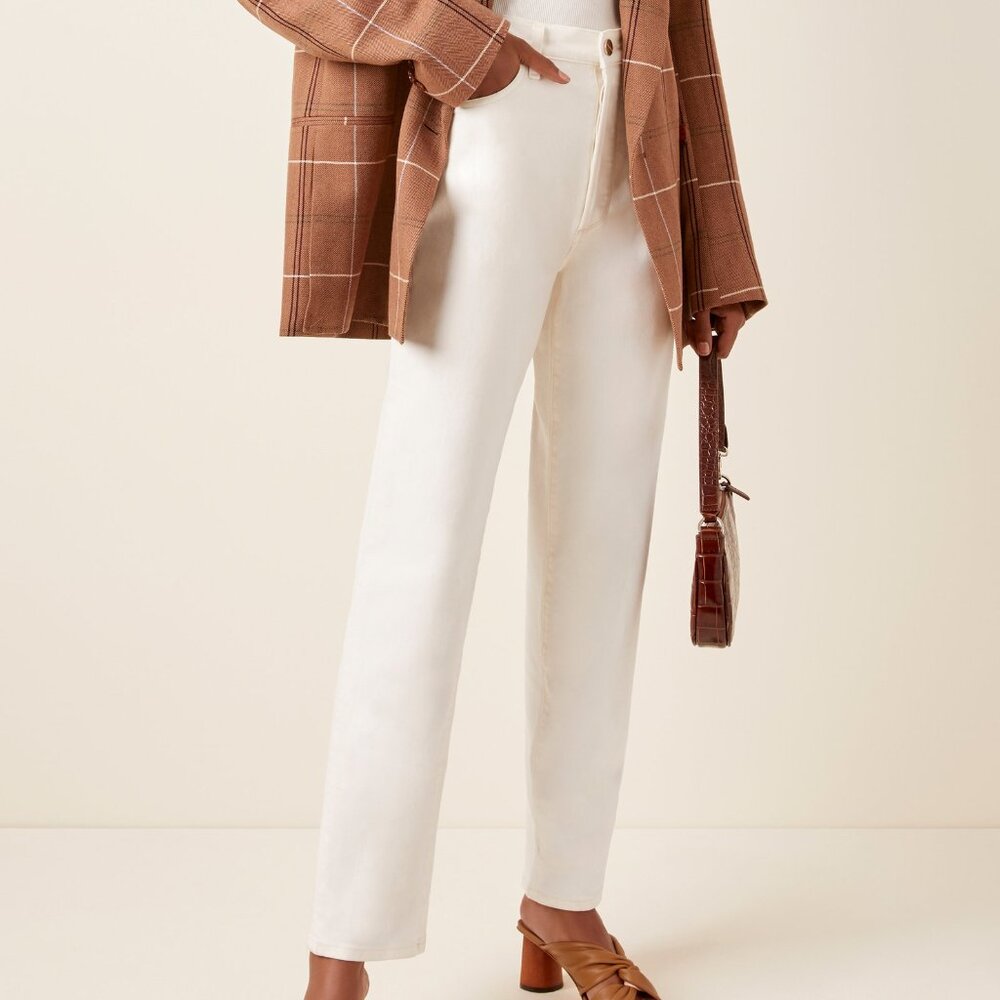 Goldsign Benefit Stretch High-Rise Straight-Leg Jeans